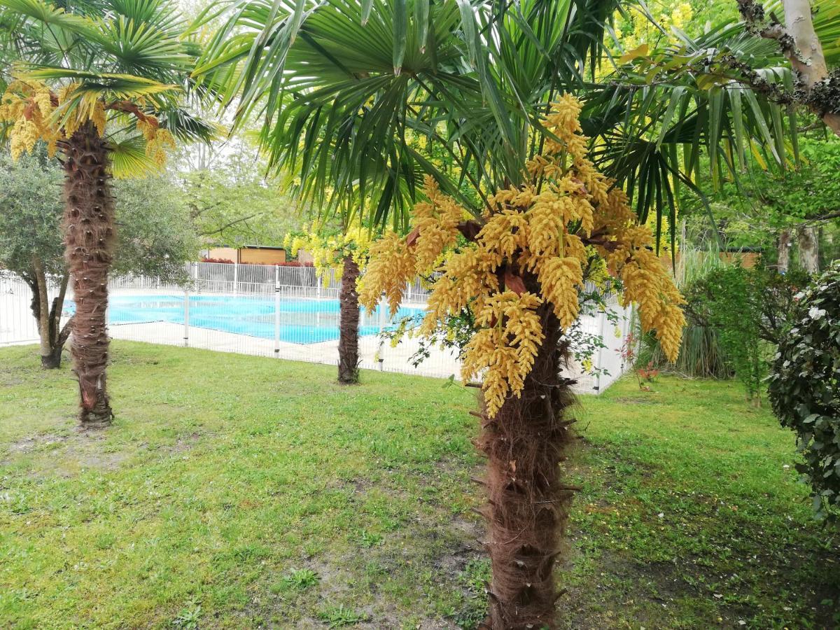 Petite Maison De Vacances Hotel Onesse-et-Laharie Exterior foto